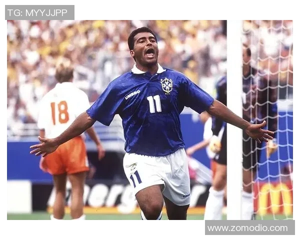 历代足球巨星的辉煌足迹与传奇故事探索