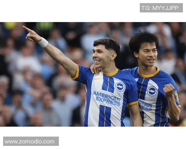 聚焦加拿大足球球星卡收藏市场与球员成长故事解析